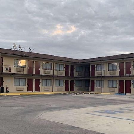 Motel Red Roof San Antonio E - Frost Bank Center Exterior foto