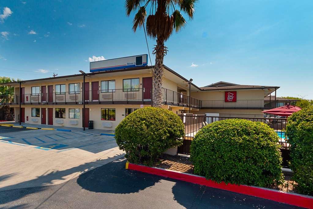 Motel Red Roof San Antonio E - Frost Bank Center Exterior foto